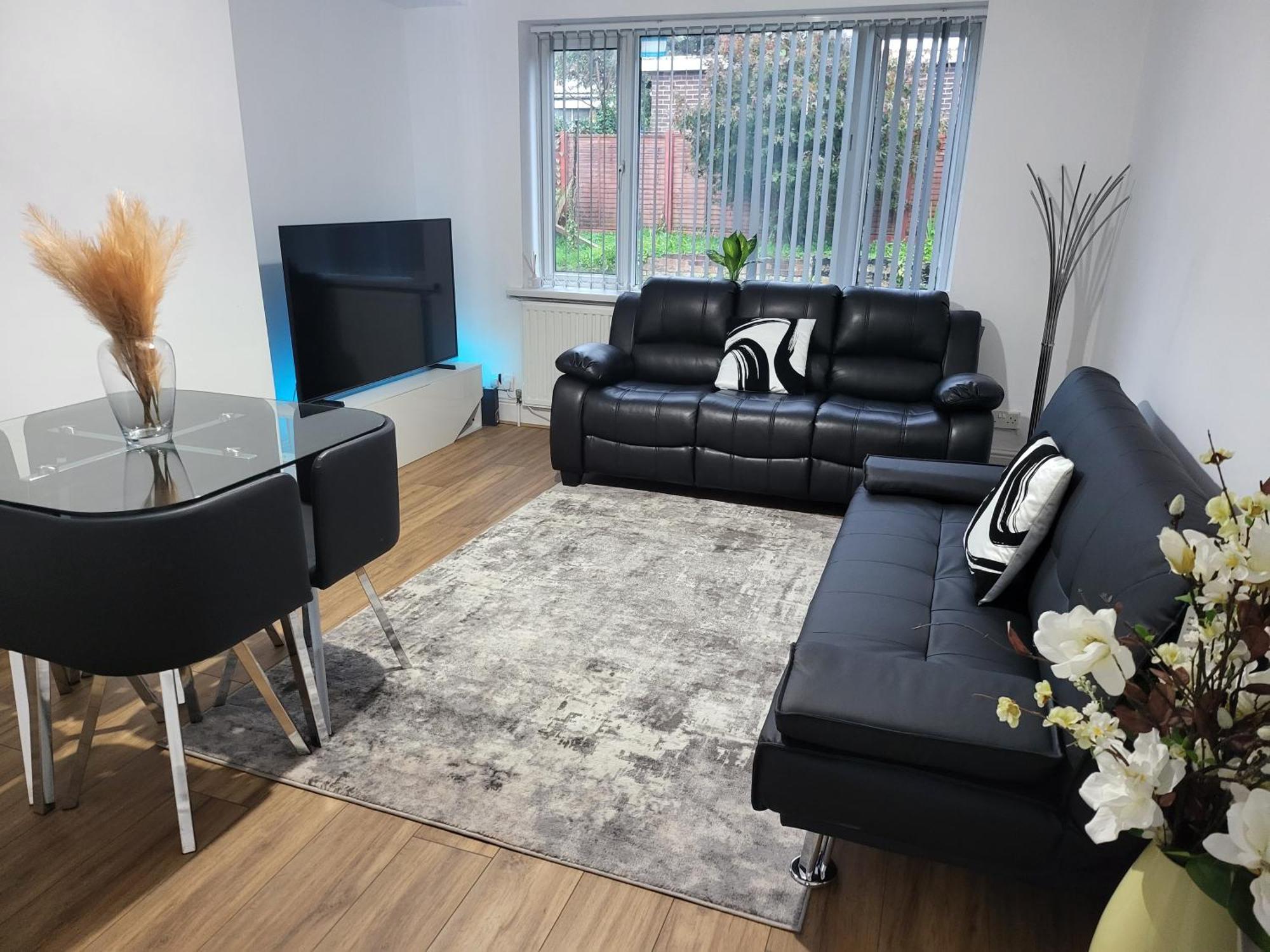 Spacious & Cosy Holiday Home In Manchester Zewnętrze zdjęcie